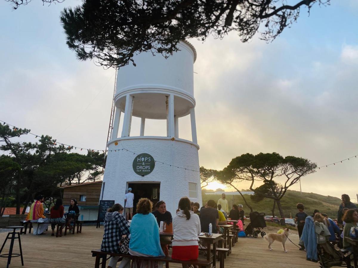 Oasis Backpackers Hostel Sintra Surf Colares Luaran gambar