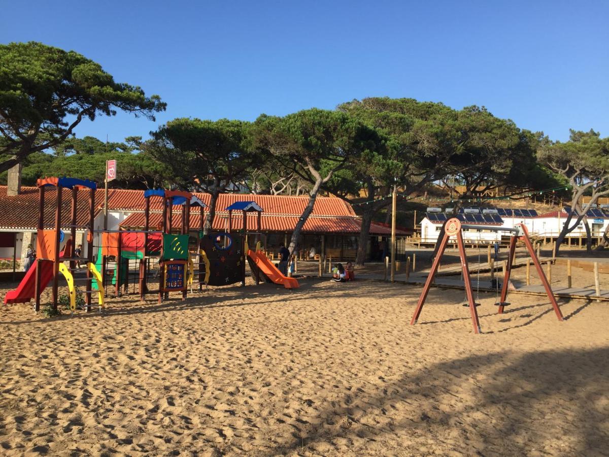 Oasis Backpackers Hostel Sintra Surf Colares Luaran gambar