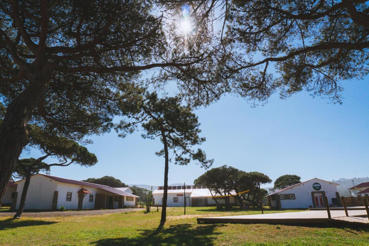 Oasis Backpackers Hostel Sintra Surf Colares Luaran gambar