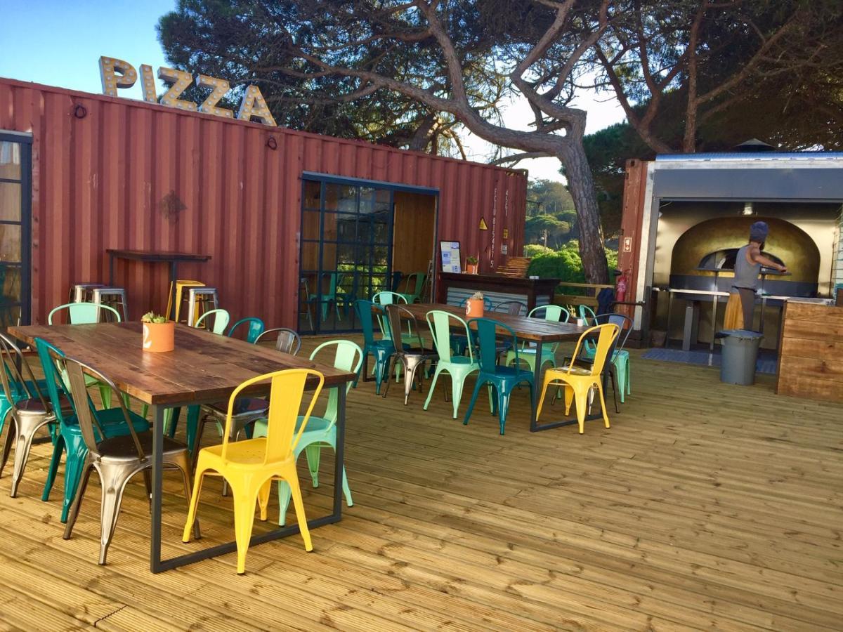 Oasis Backpackers Hostel Sintra Surf Colares Luaran gambar